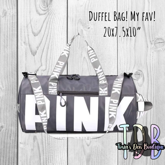 ᴡᴇᴇᴋʟʏ ᴘʀᴇ ᴏʀᴅᴇʀ Duffel Bag (I have several of these personally! SO cute!)