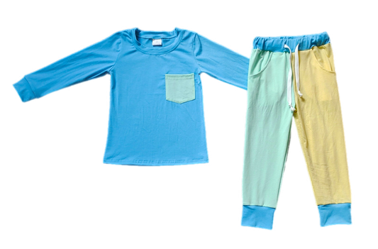 Multi-Color Pocket Tee and Split Leg Pocket Jogger Set: Pre-Order