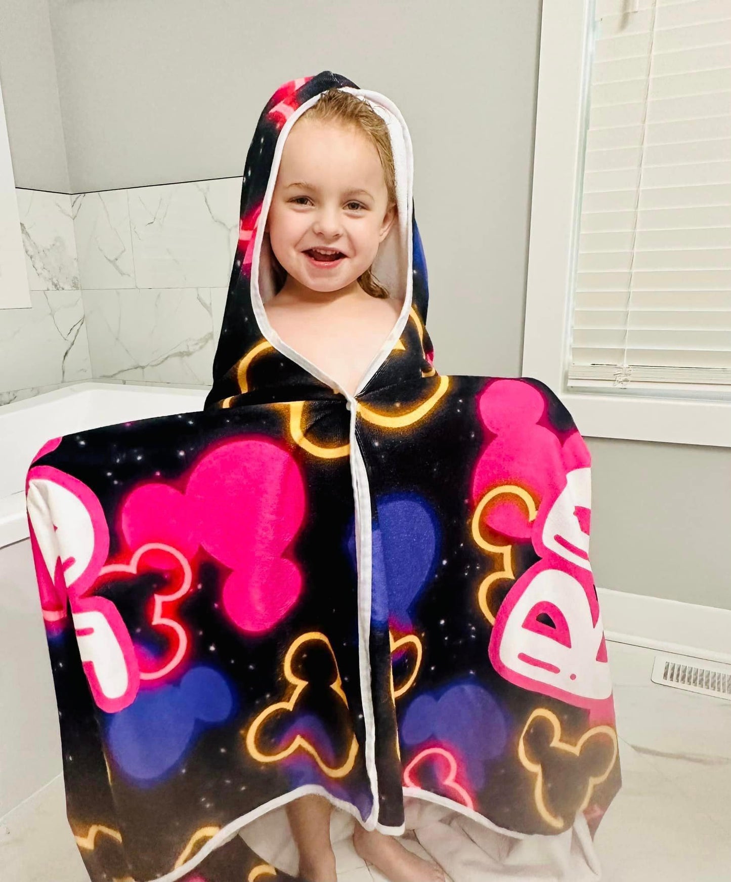 Customized Hooded Bath Towels (3 Sizes)- 90's Babies
