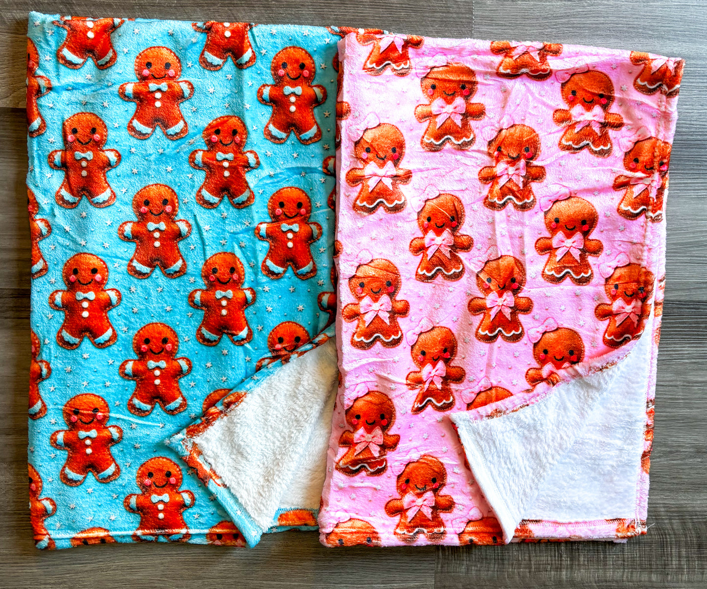 Basic Christmas Eve Box (30x40" Blanket/Personalized Gingerbread Plush/Pajamas)