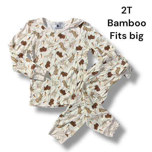 2T Bamboo Boho Bunnies Lounge (Fits big) *CLOSEOUT SALE*