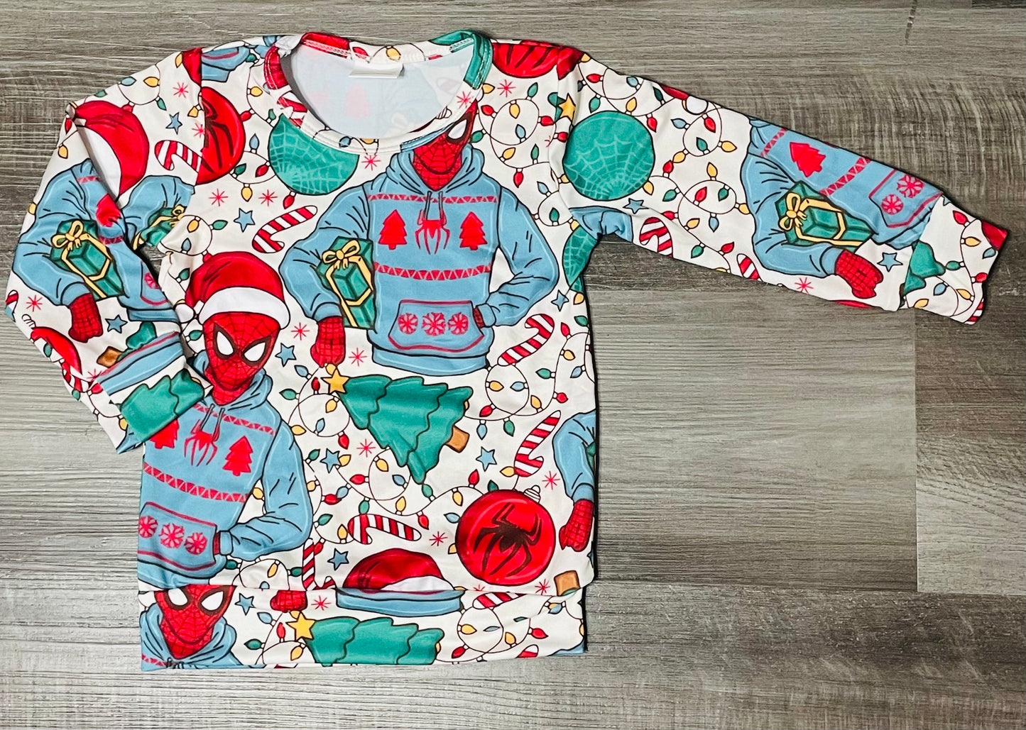 12-18 ʀᴇᴀᴅʏ ᴛᴏ ꜱʜɪᴘ! Christmas Spidey Tee