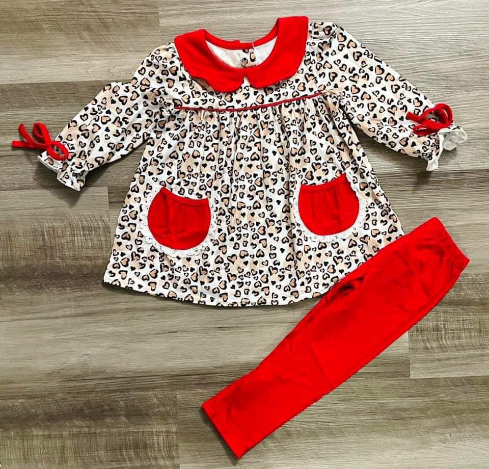 5T  ʀᴇᴀᴅʏ ᴛᴏ ꜱʜɪᴘ! Hearts and Animal Print + Lace Set