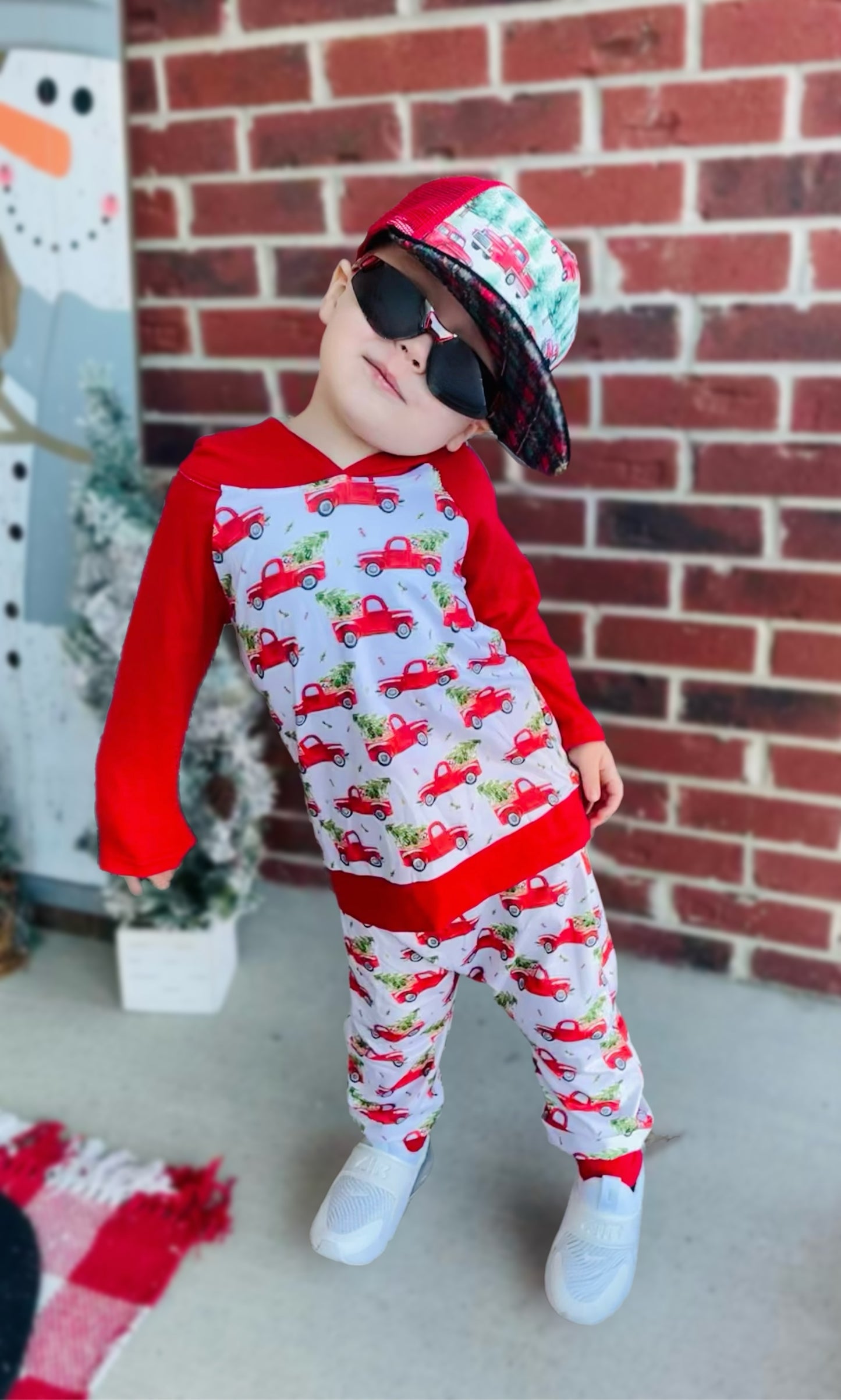 12-18 2T 3T 6-7  ʀᴇᴀᴅʏ ᴛᴏ ꜱʜɪᴘ! Christmas Tree Truck Hoodie Set