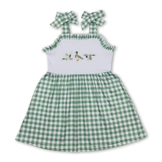 ᴡᴇᴇᴋʟʏ ᴘʀᴇ ᴏʀᴅᴇʀ Embroidered Checkered Duck Trio Dress