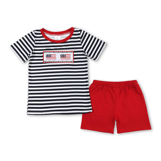 ᴡᴇᴇᴋʟʏ ᴘʀᴇ ᴏʀᴅᴇʀ 4th of July Embroidered Flags Shorts Set