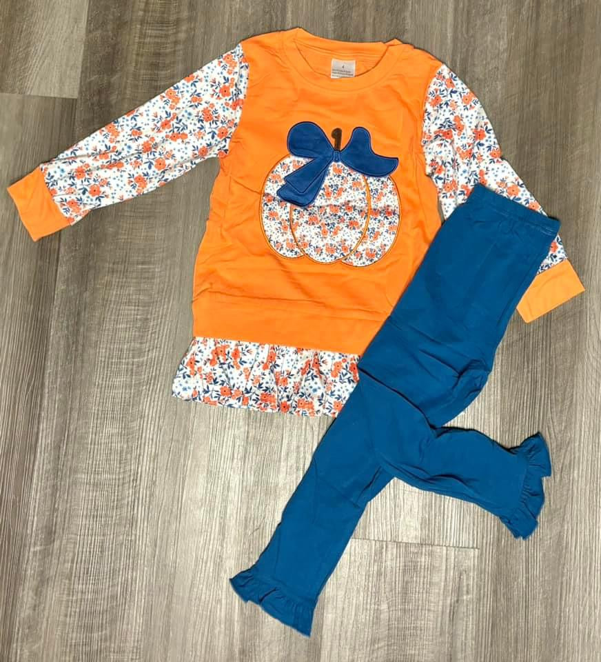 3T  4T (2)  5T (2)   Ready to Ship! Embroidered Pumpkin Tunic & Ruffle Leggings Set