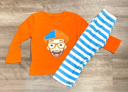 6-7  Embroidered Orange Glasses Guy Set  *CLOSEOUT SALE*