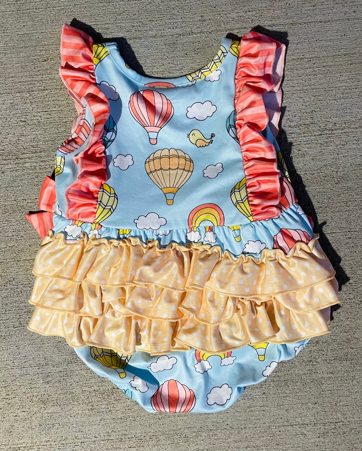 18-24/2T  ʀᴇᴀᴅʏ ᴛᴏ ꜱʜɪᴘ! Hot Air Balloons Romper