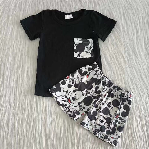 ᴡᴇᴇᴋʟʏ ᴘʀᴇ ᴏʀᴅᴇʀ Magical Black and White Shorts Set