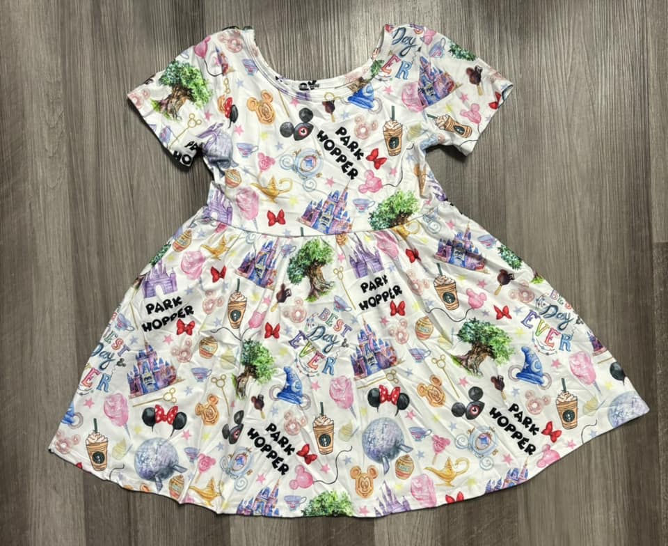 4T 5-6  ʀᴇᴀᴅʏ ᴛᴏ ꜱʜɪᴘ Park Hopper Dress