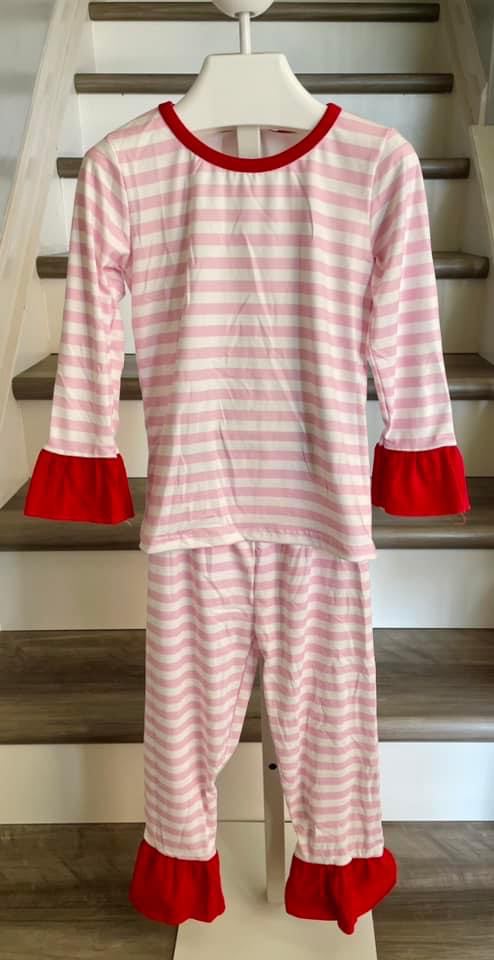 4T   ʀᴇᴀᴅʏ ᴛᴏ ꜱʜɪᴘ! Pink and White Striped Ruffle Lounge