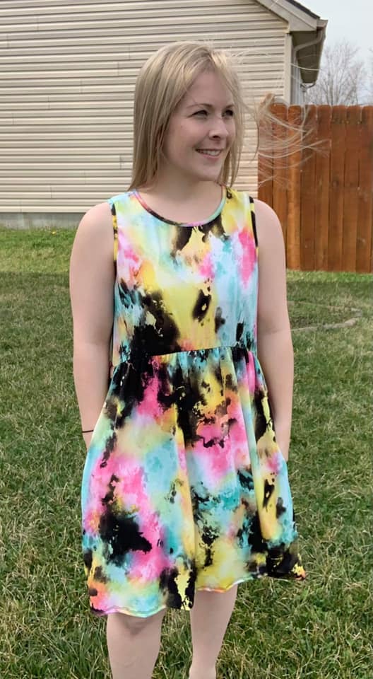 Small *4 available*  Tie Dye Dress with Pockets Adult ʀᴇᴀᴅʏ ᴛᴏ ꜱʜɪᴘ!